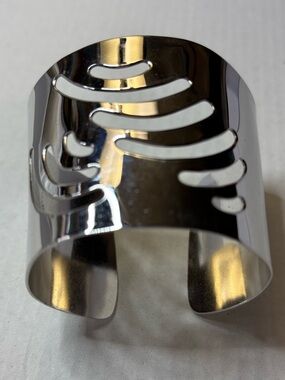 Silver Cutout Wide Cuff Bracelet = 6.5 Inches